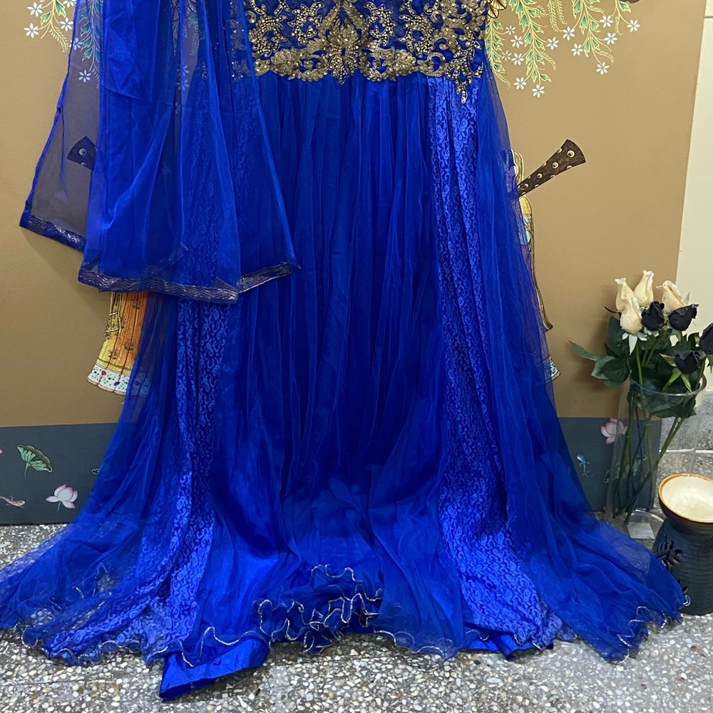 6️⃣5️⃣0️⃣ Anarkali Suit.Size-38 - Picture 4 of 17